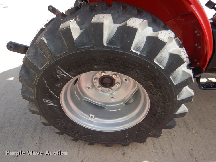 image for item DO1653 2022 Mahindra 1626 HST  MFWD tractor