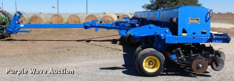 image for item DQ1872 2014 Landoll 5531  grain drill