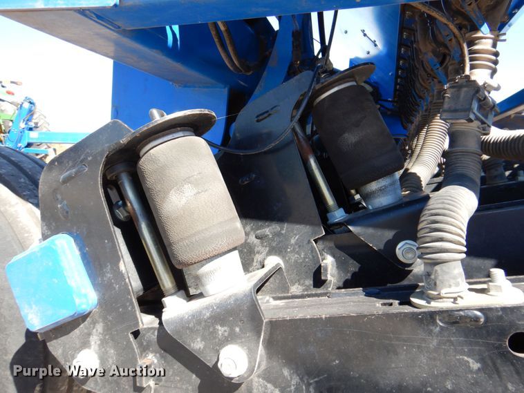 image for item DQ1872 2014 Landoll 5531  grain drill