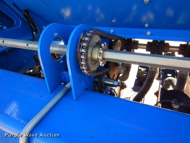 image for item DQ1872 2014 Landoll 5531  grain drill