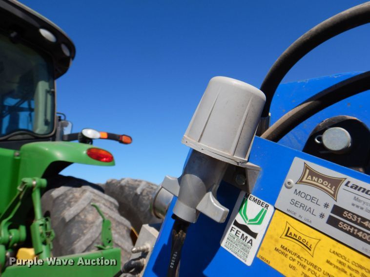 image for item DQ1872 2014 Landoll 5531  grain drill