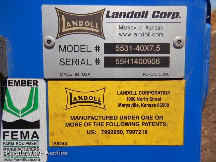 image for item DQ1872 2014 Landoll 5531  grain drill