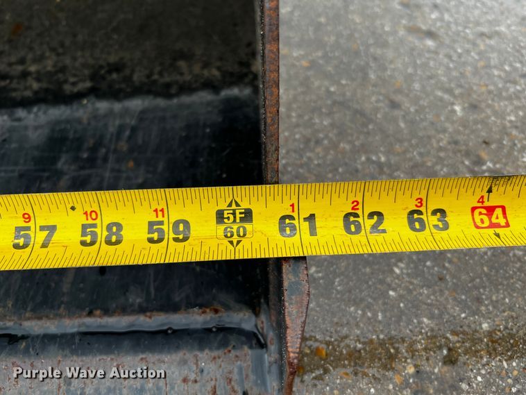 image for item DQ1888 2008 Mahindra 2525  MFWD tractor