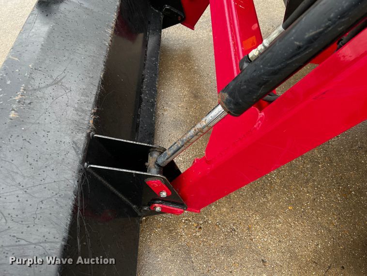 image for item DQ1888 2008 Mahindra 2525  MFWD tractor