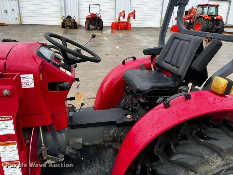 image for item DQ1888 2008 Mahindra 2525  MFWD tractor