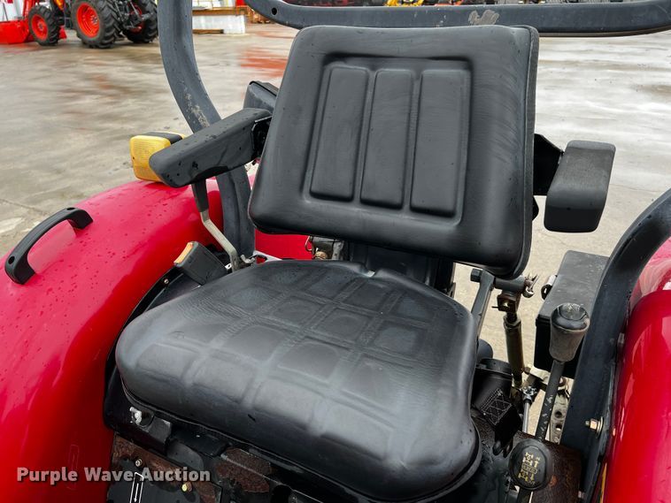 image for item DQ1888 2008 Mahindra 2525  MFWD tractor