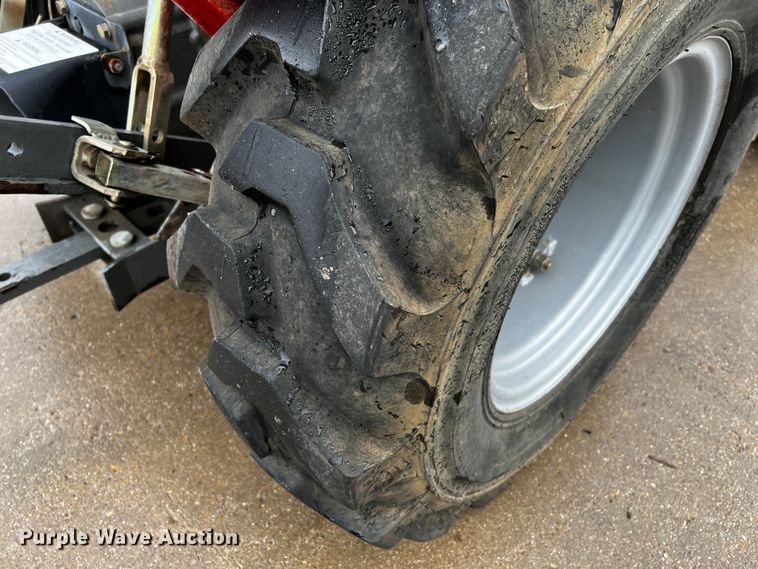 image for item DQ1888 2008 Mahindra 2525  MFWD tractor