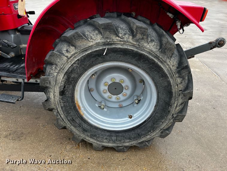 image for item DQ1888 2008 Mahindra 2525  MFWD tractor