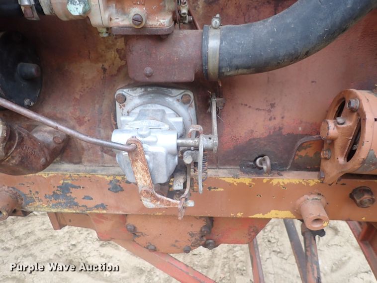 image for item DQ3100 1964 Minneapolis Moline M602  tractor