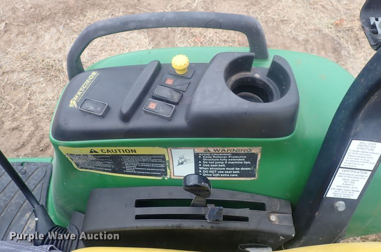 image for item DQ3116 2002 John Deere 4410  MFWD tractor