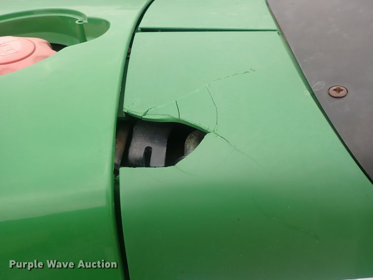 image for item DQ3116 2002 John Deere 4410  MFWD tractor