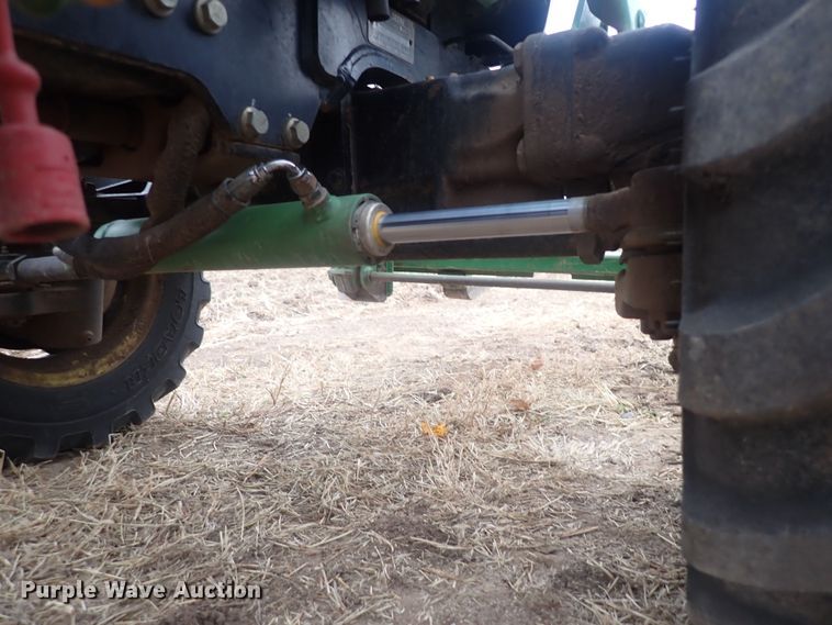 image for item DQ3116 2002 John Deere 4410  MFWD tractor