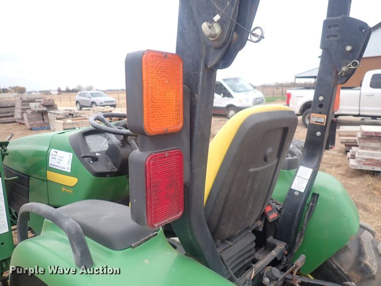 image for item DQ3116 2002 John Deere 4410  MFWD tractor