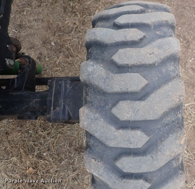 image for item DQ3116 2002 John Deere 4410  MFWD tractor