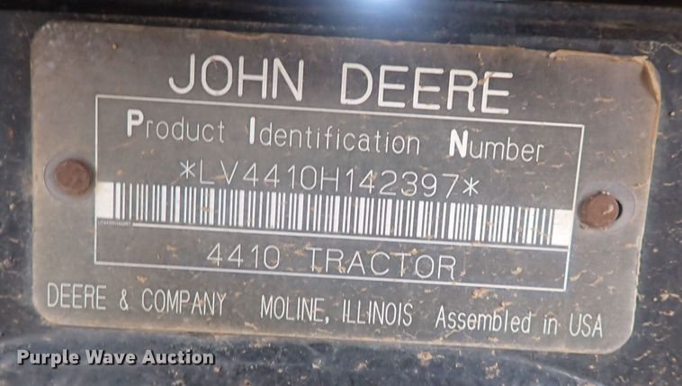 image for item DQ3116 2002 John Deere 4410  MFWD tractor