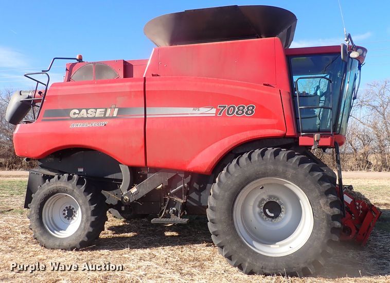 image for item DQ4995 2011 Case IH 7088 Axial-Flow  combine