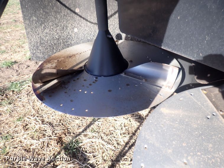 image for item DQ4995 2011 Case IH 7088 Axial-Flow  combine