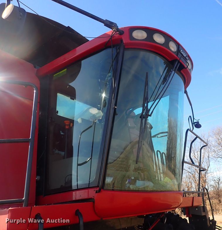 image for item DQ4995 2011 Case IH 7088 Axial-Flow  combine