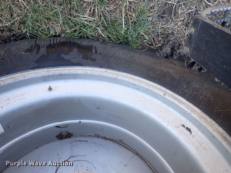 image for item DQ4995 2011 Case IH 7088 Axial-Flow  combine