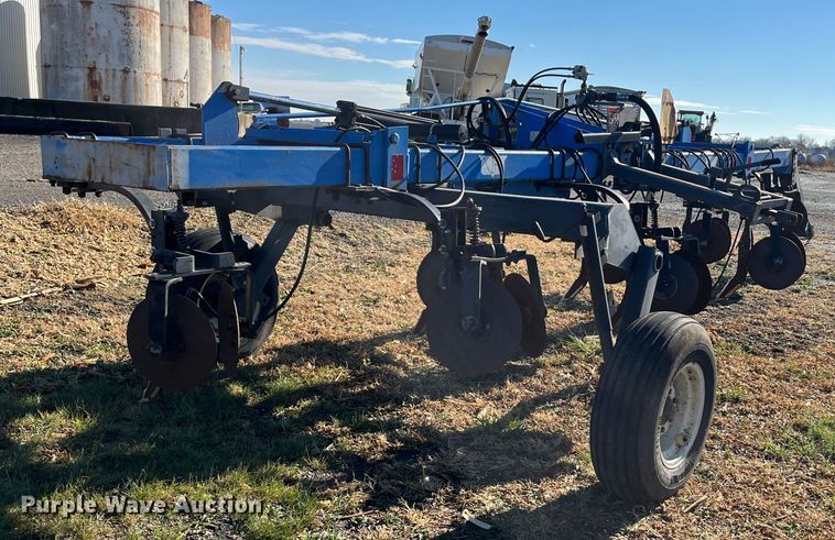 image for item DR7313 DMI Nutri-Placr 3250  NH3 applicator