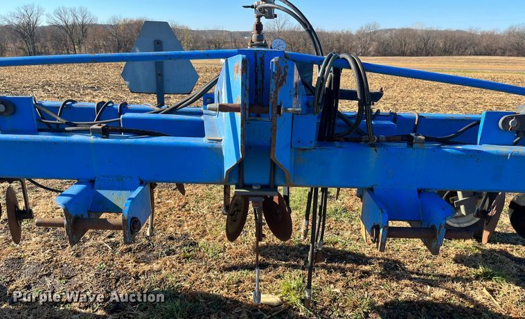 image for item DR7313 DMI Nutri-Placr 3250  NH3 applicator