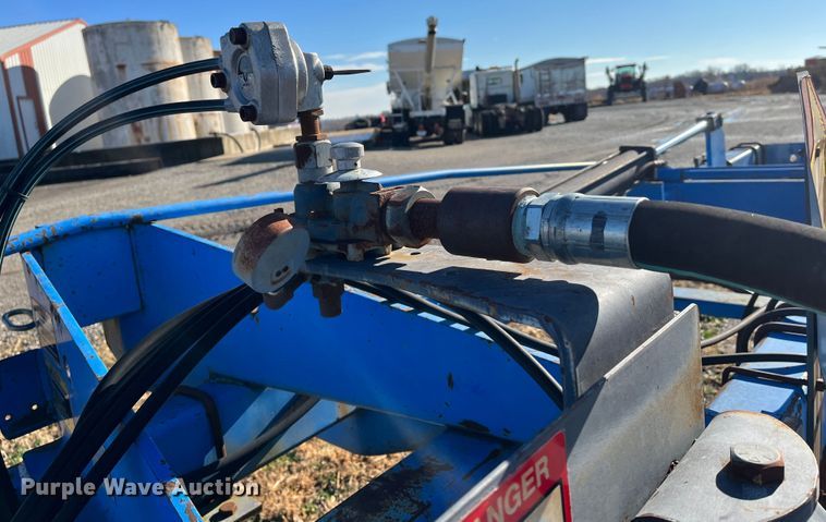 image for item DR7313 DMI Nutri-Placr 3250  NH3 applicator