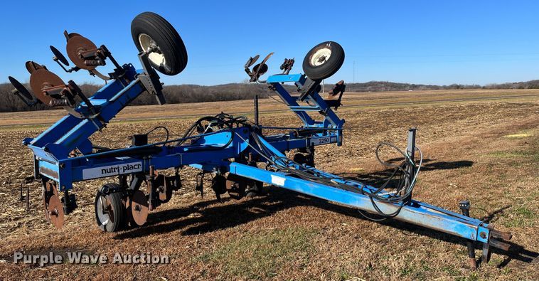 image for item DR7314 DMI Nutri-Placr 3250  NH3 applicator