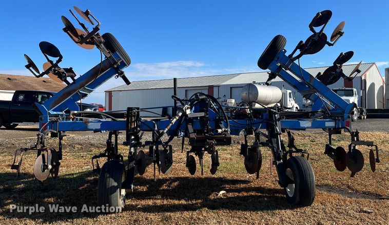 image for item DR7314 DMI Nutri-Placr 3250  NH3 applicator