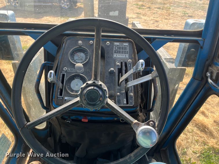 image for item DR7320 1975 Ford 9600  tractor
