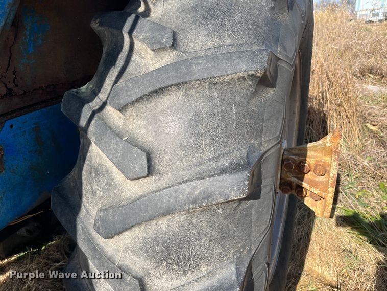 image for item DR7320 1975 Ford 9600  tractor