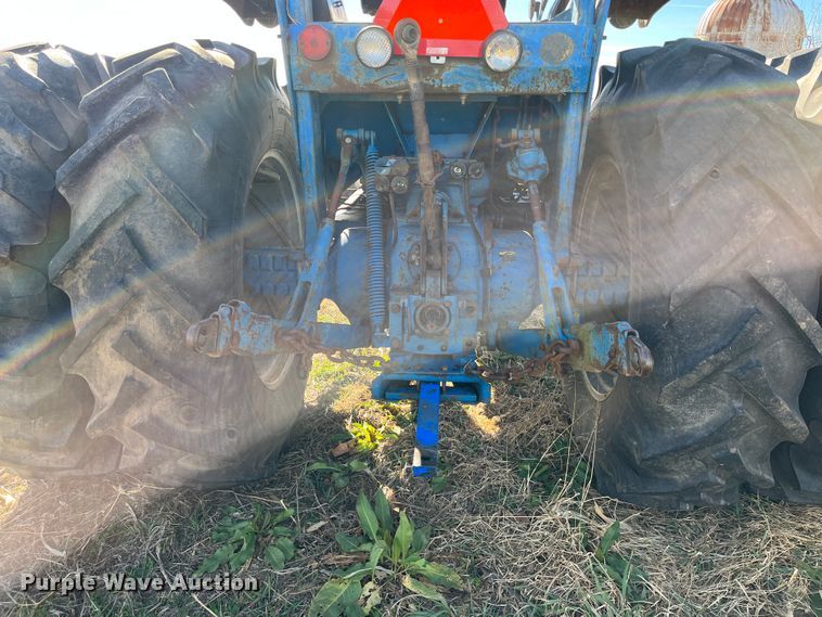 image for item DR7321 1980 Ford 7700  tractor