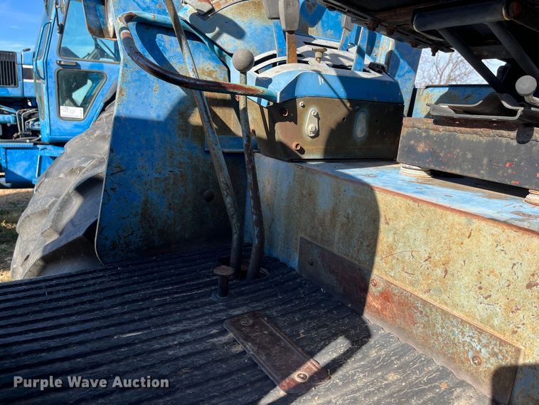 image for item DR7321 1980 Ford 7700  tractor