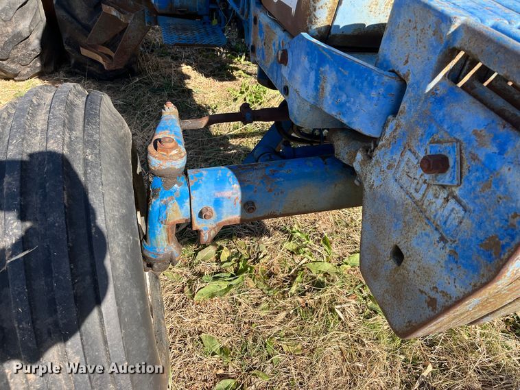 image for item DR7321 1980 Ford 7700  tractor