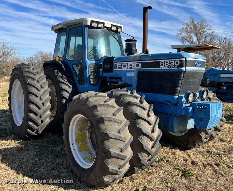 image for item DR7322 1991 Ford 8830  MFWD tractor