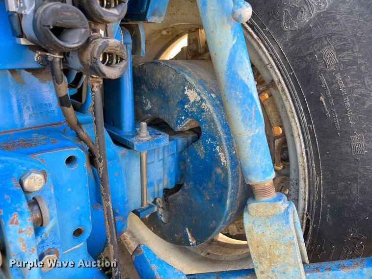 image for item DR7322 1991 Ford 8830  MFWD tractor