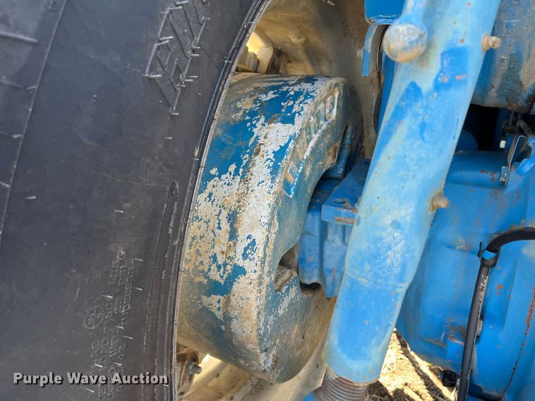 image for item DR7322 1991 Ford 8830  MFWD tractor