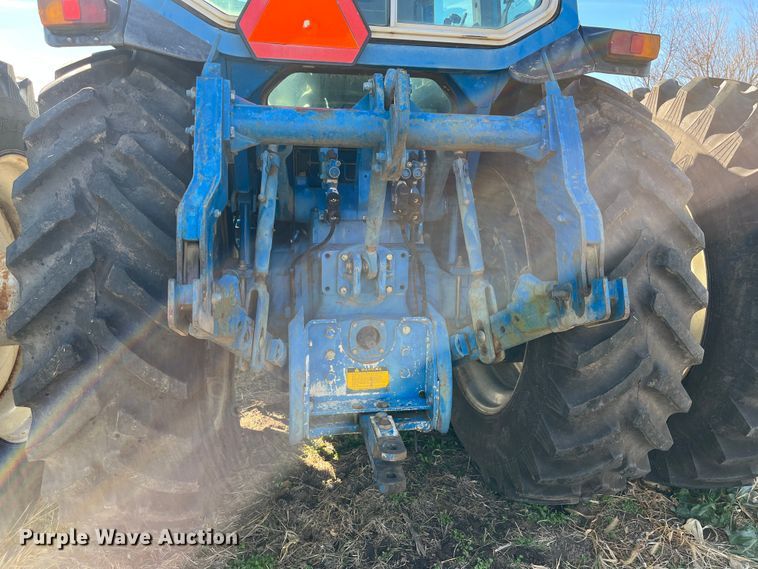 image for item DR7322 1991 Ford 8830  MFWD tractor