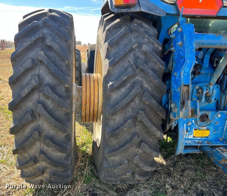 image for item DR7322 1991 Ford 8830  MFWD tractor