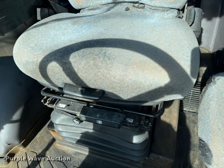 image for item DR7323 2003 New Holland TG255  MFWD tractor