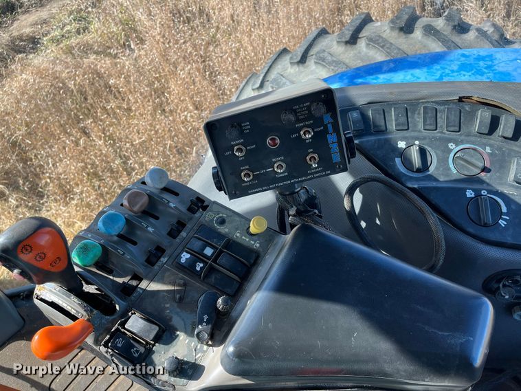 image for item DR7323 2003 New Holland TG255  MFWD tractor