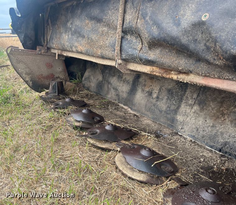 image for item DR7331 2000 AGCO Hesston 1008  disc mower