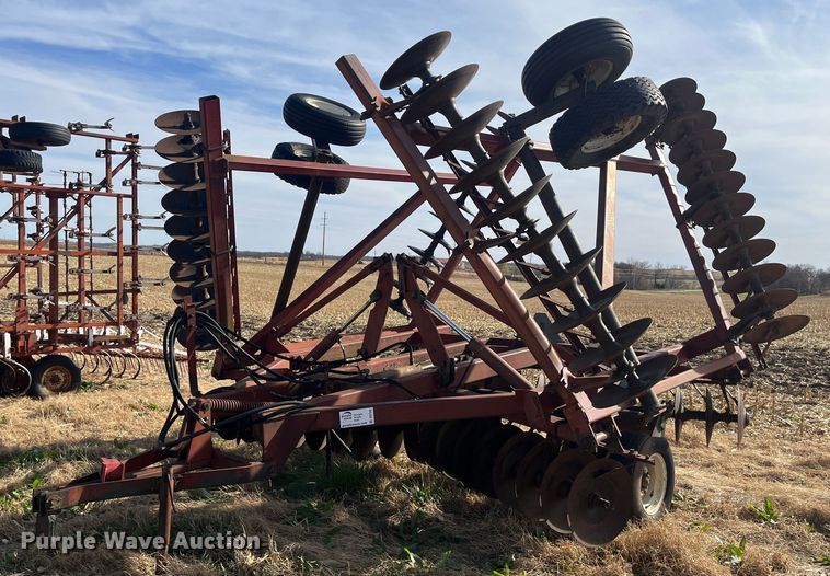 image for item DR7342 International 490  double off-set disk