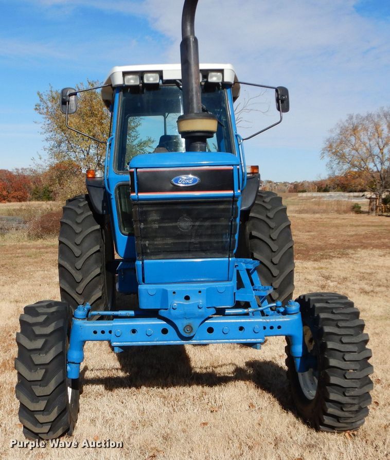 image for item DS6289 1993 Ford 8630  tractor