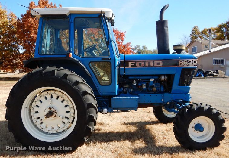 image for item DS6289 1993 Ford 8630  tractor