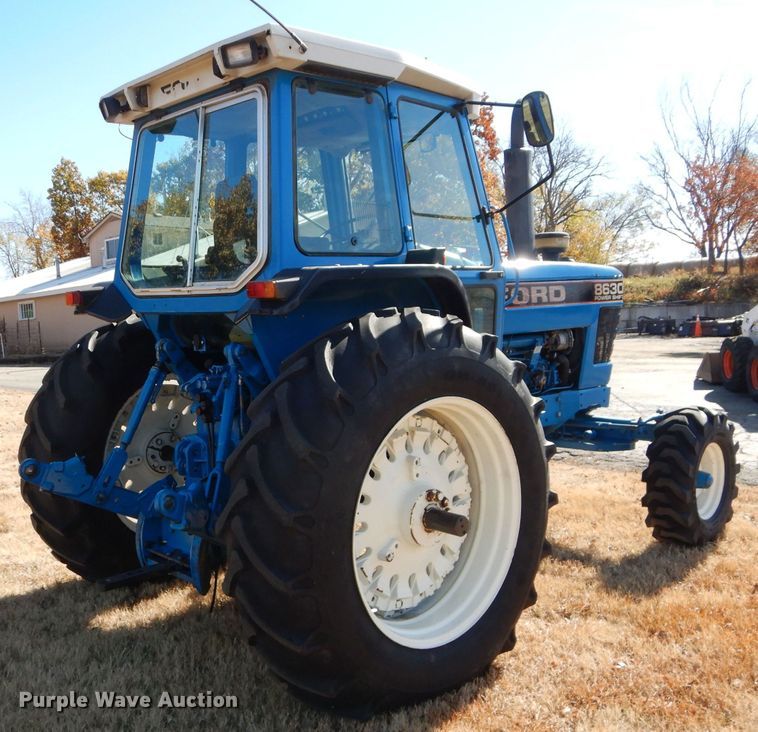 image for item DS6289 1993 Ford 8630  tractor