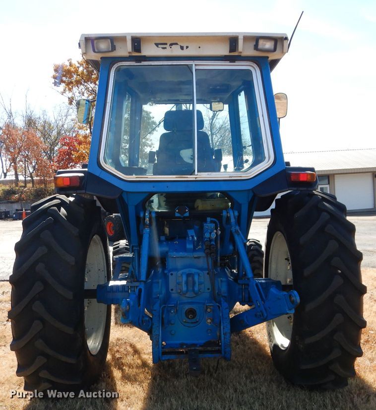 image for item DS6289 1993 Ford 8630  tractor