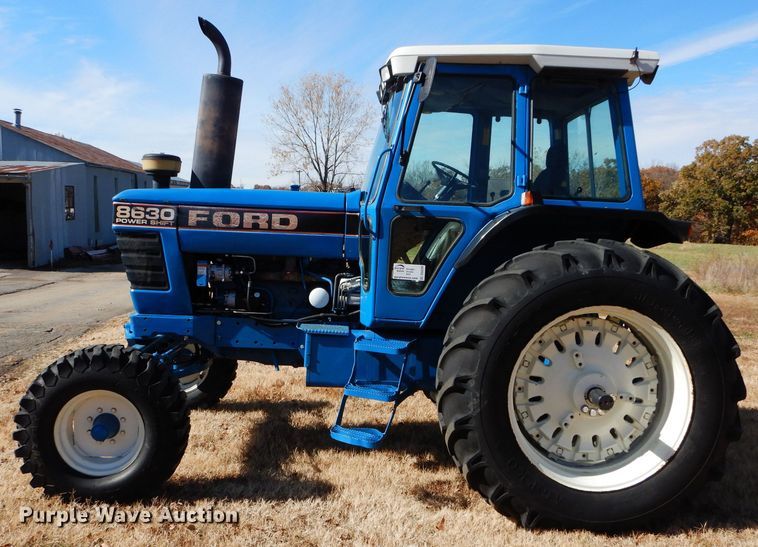 image for item DS6289 1993 Ford 8630  tractor