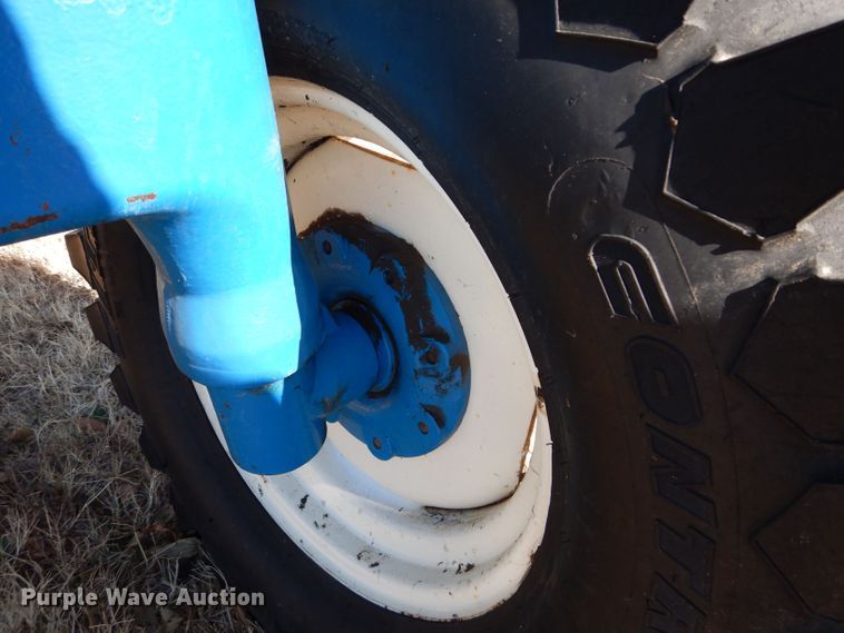 image for item DS6289 1993 Ford 8630  tractor