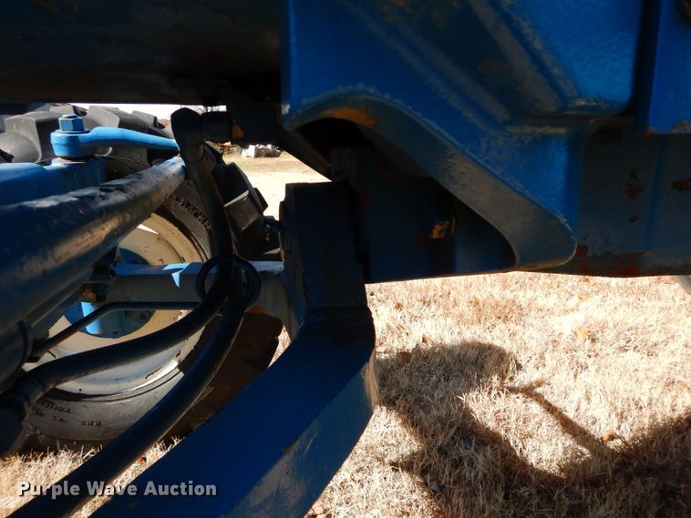 image for item DS6289 1993 Ford 8630  tractor