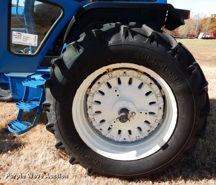 image for item DS6289 1993 Ford 8630  tractor